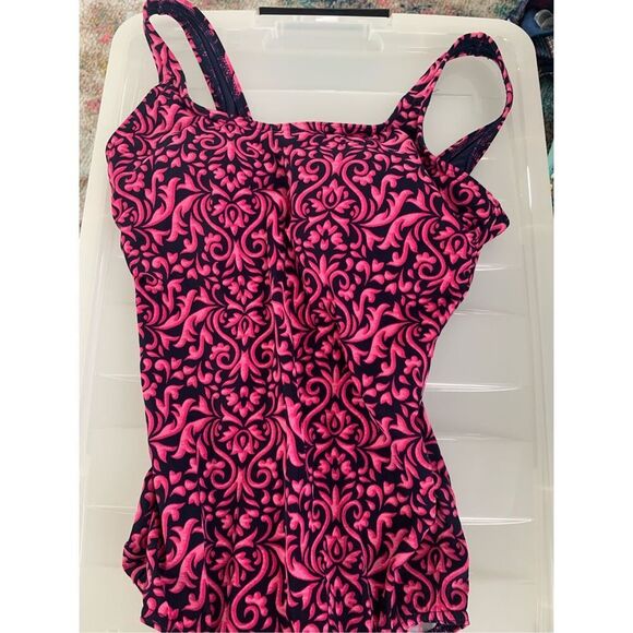Women's Lands End Pink Navy Hobo Printed One Piece Bathing Swimsuit - Picture 8 of 10
